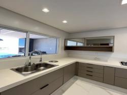 Casa para Venda em Macaé - 4