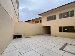 Casa para Venda em Macaé - 2