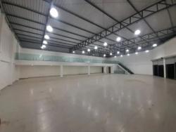 Estabelecimento para Locação em Macaé - 4