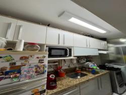 Apartamento para Venda em Macaé - 2