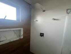 Casa para Venda em Macaé - 4