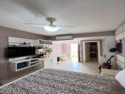 Casa para Venda em Macaé - 5