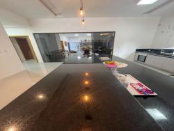 Casa para Venda em Macaé - 3