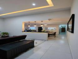 Casa para Venda em Macaé - 4