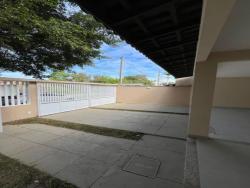 Casa para Venda em Macaé - 4